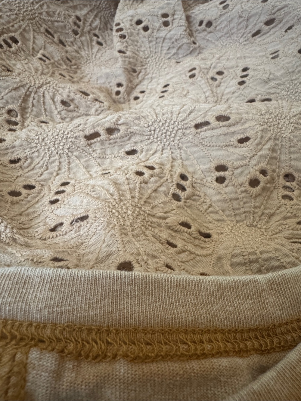 NWOT Bohemela Beige Evil Eye Print Long Sleeve Tee with Eyelet Sleeves, Large - Picture 12 of 16